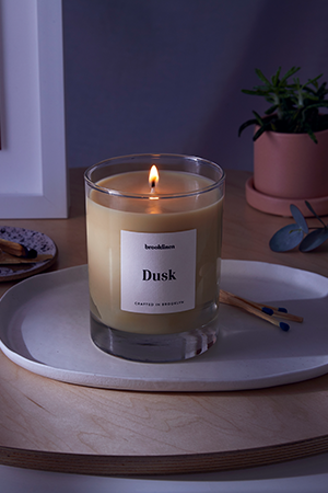 Scented Candle in Dusk | ALIGN : LEFT